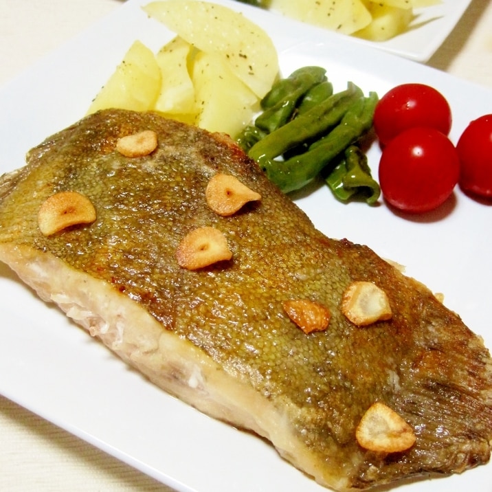 皮ぱりっ 身ふっくら カレイのガーリックムニエル レシピ 作り方 By yamat 楽天レシピ 皮ぱりっ 身ふっくら カレイのガーリックムニエル レシピ 作り方 By yamat 楽天レシピ